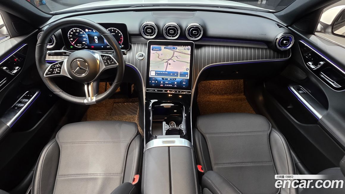 Mercedes-Benz C-Class 2023