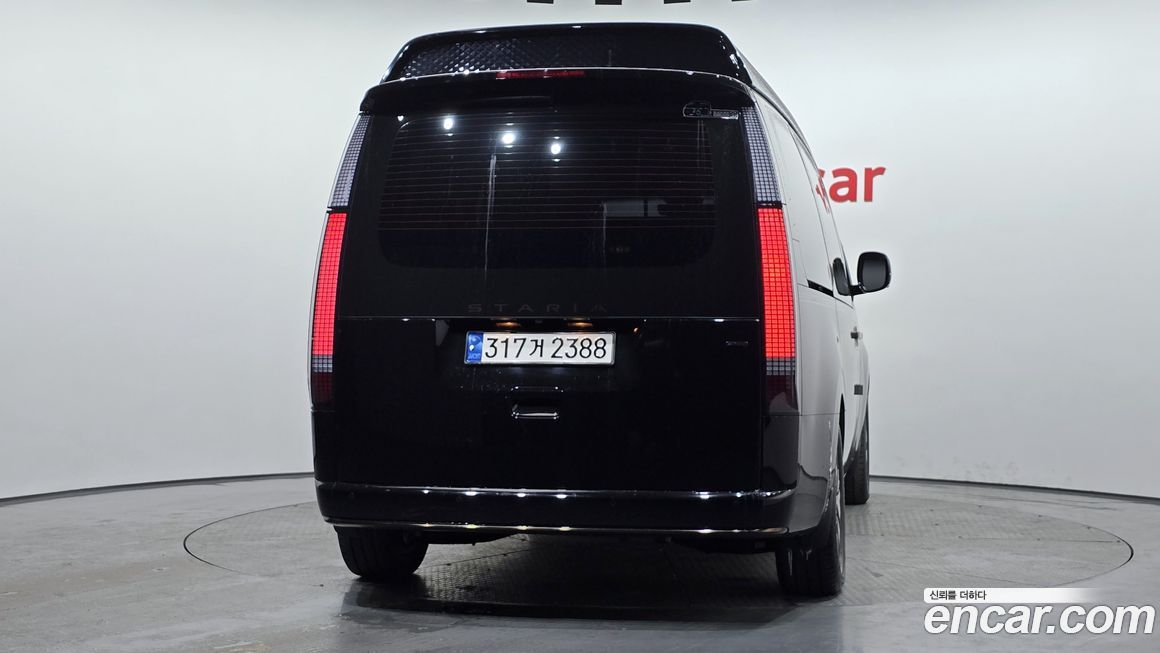 Hyundai Staria 2022