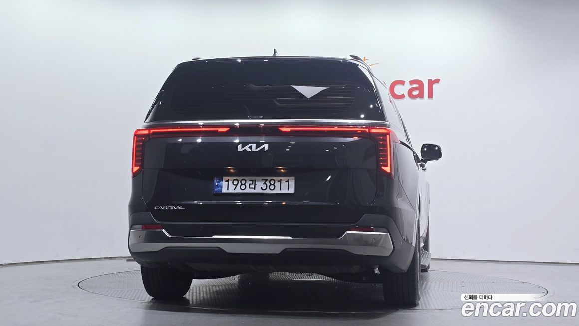 Kia Canival 2025