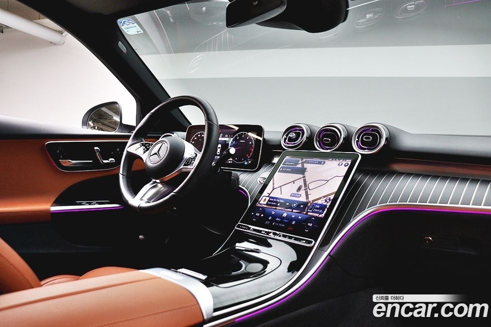 Mercedes-Benz C-Class 2023