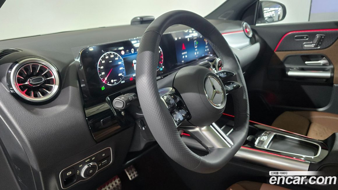 Mercedes-Benz GLA-Class 2025