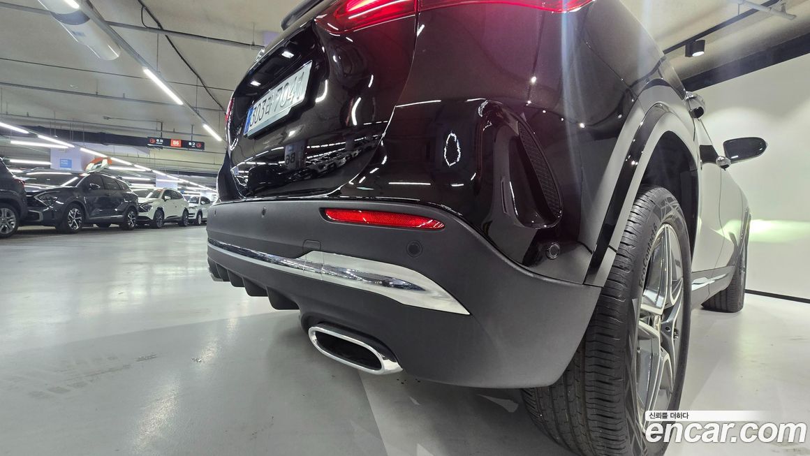 Mercedes-Benz GLA-Class 2025