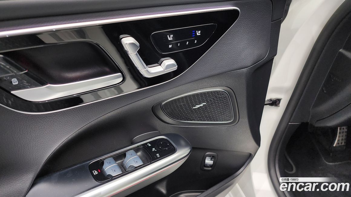 Mercedes-Benz C-Class 2022