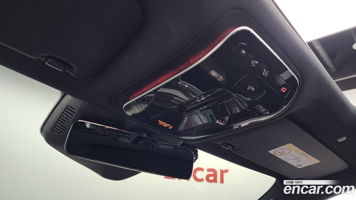 Mercedes-Benz C-Class 2022