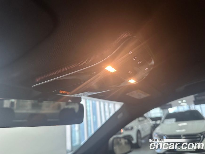 Mercedes-Benz C-Class 2022