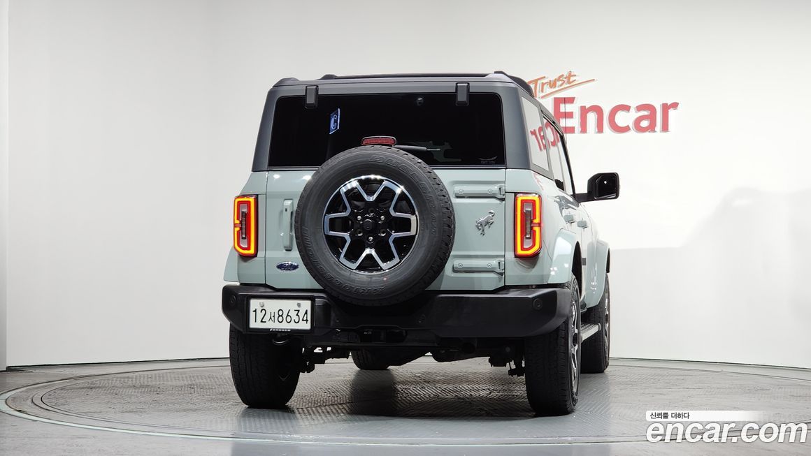 Ford Bronco 2022