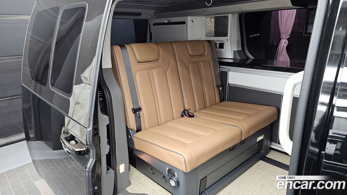 Hyundai Staria 2023