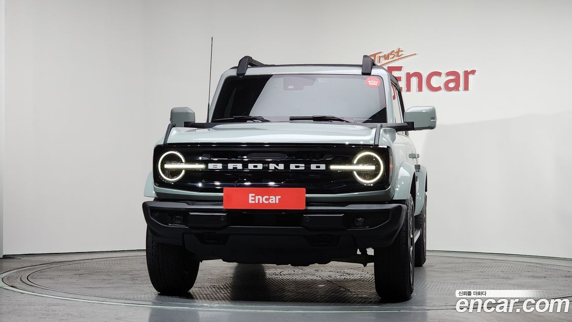 Ford Bronco 2022