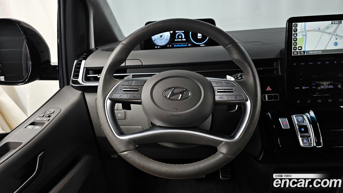 Hyundai Staria 2023