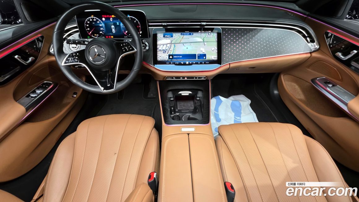 Mercedes-Benz E-Class 2024