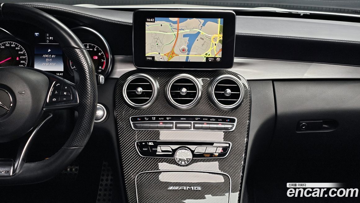 Mercedes-Benz C-Class 2017