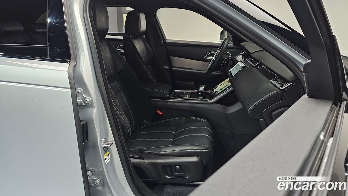 Land Rover Range Rover Velar 2023