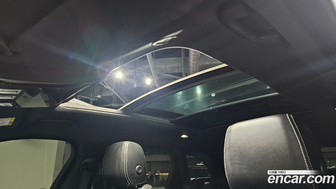 Land Rover Range Rover Velar 2023