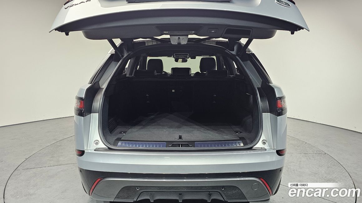 Land Rover Range Rover Velar 2023