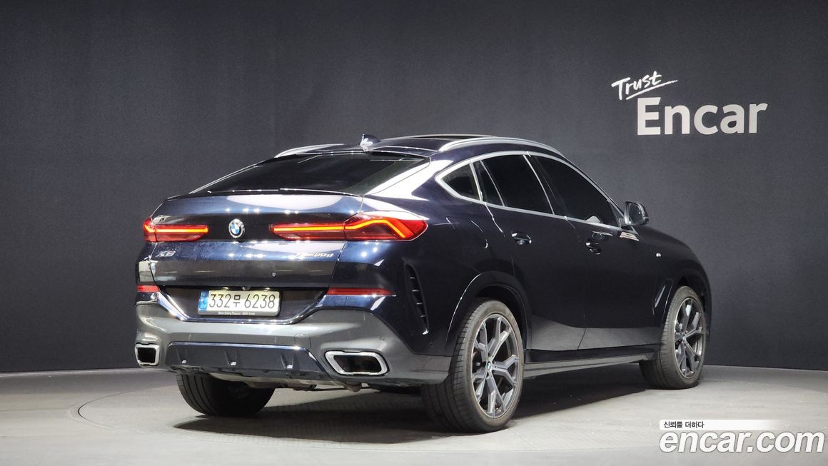 BMW X6 2022