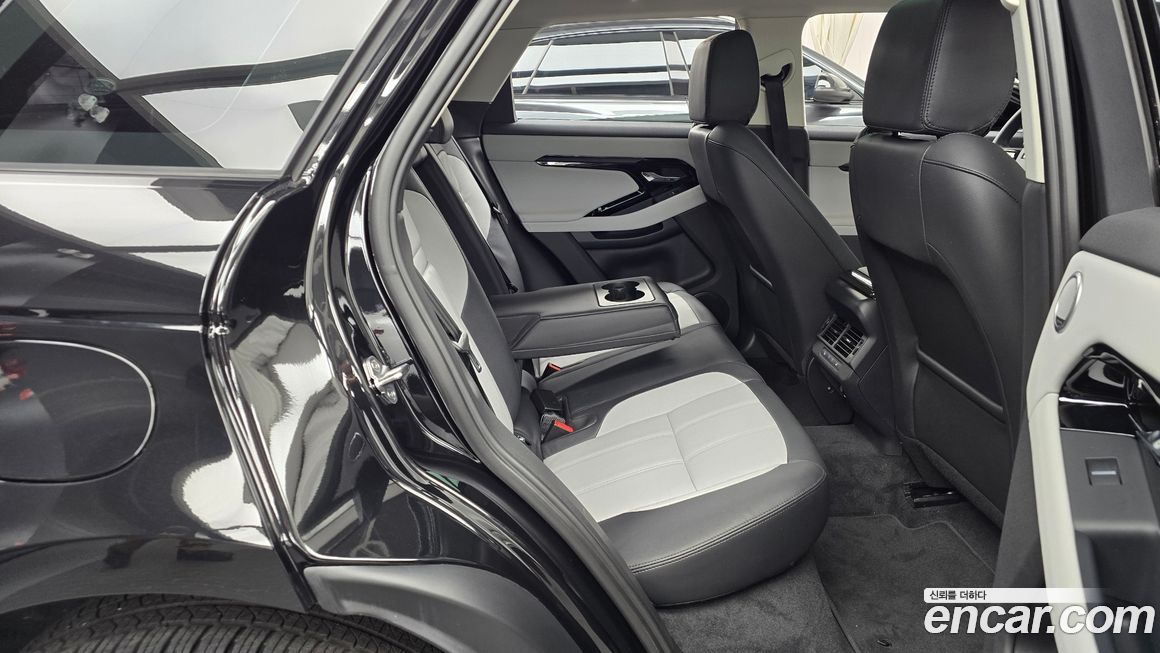 Land Rover Range Rover Evoque 2025