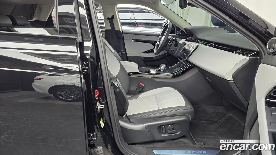 Land Rover Range Rover Evoque 2025