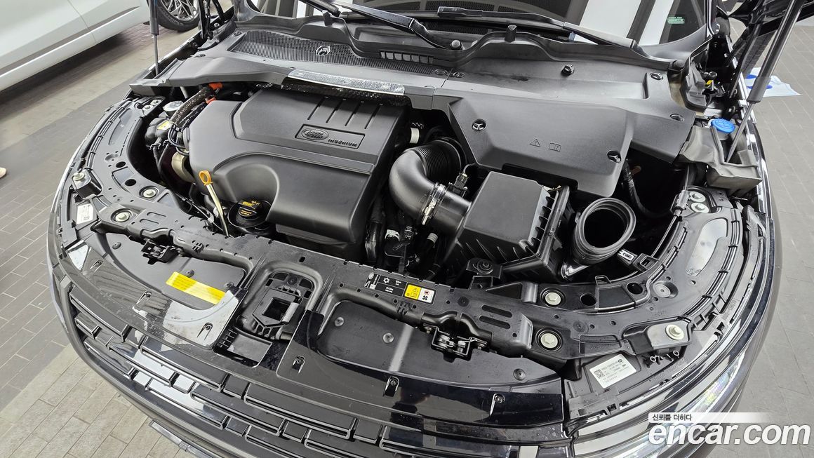 Land Rover Range Rover Evoque 2025