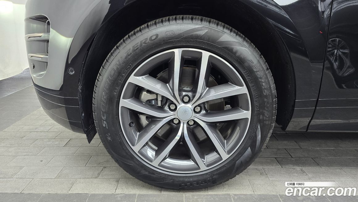 Land Rover Range Rover Evoque 2025