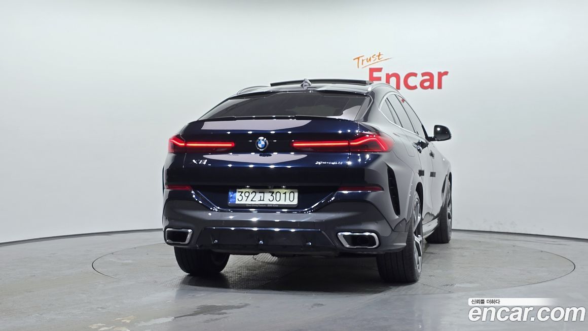 BMW X6 2021