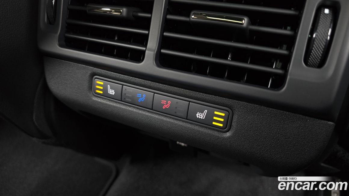 Land Rover Range Rover Evoque 2025