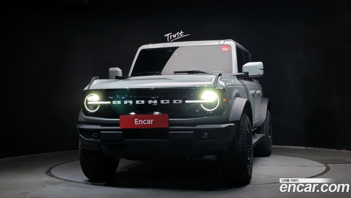 Ford Bronco 2024