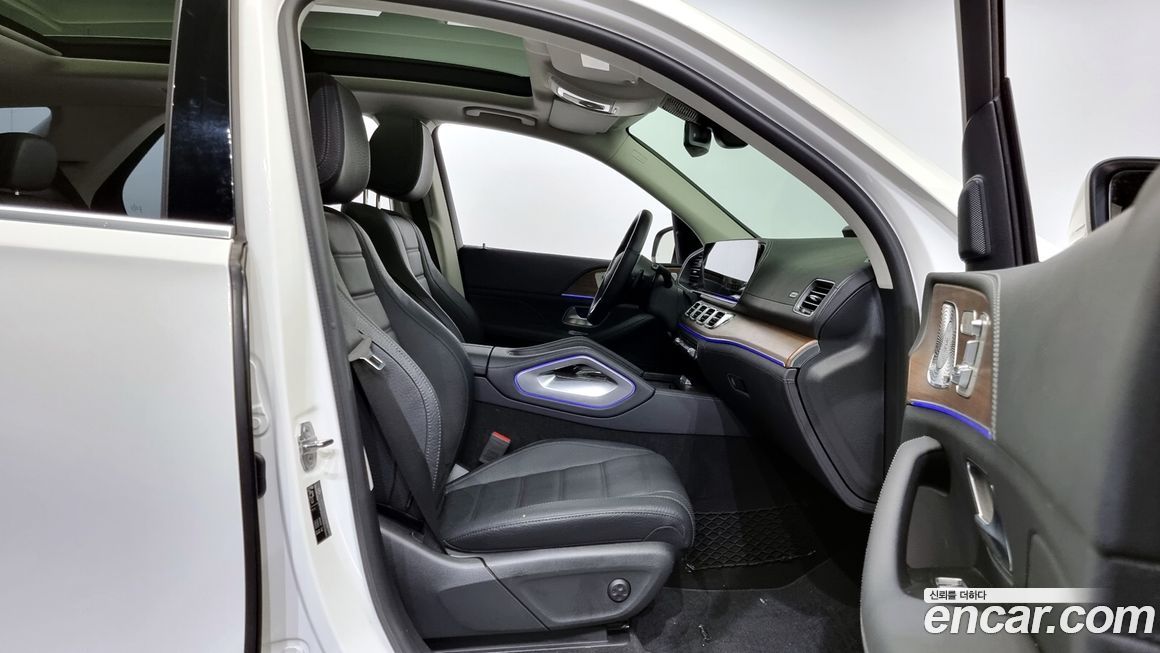 Mercedes-Benz GLE-Class 2021