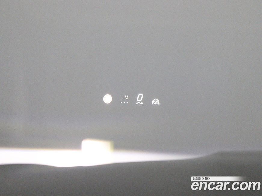 Mercedes-Benz GLC-Class 2025