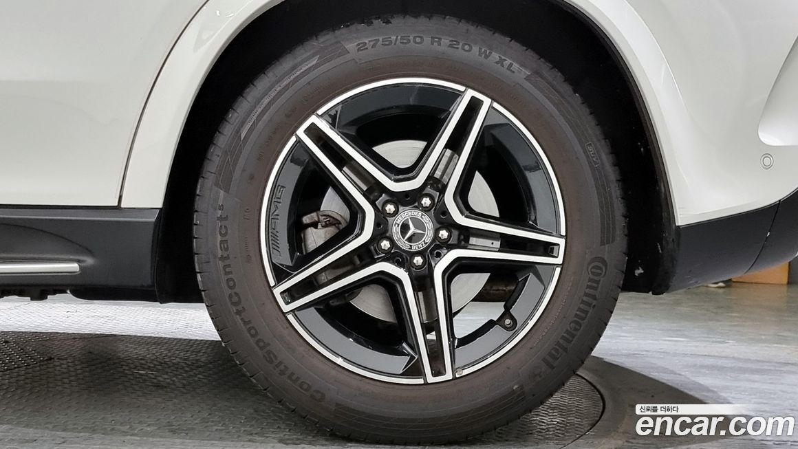 Mercedes-Benz GLE-Class 2021