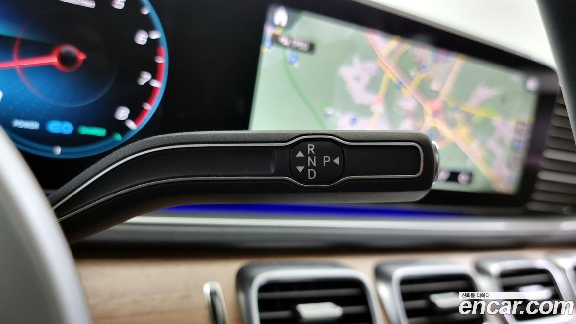 Mercedes-Benz GLE-Class 2021