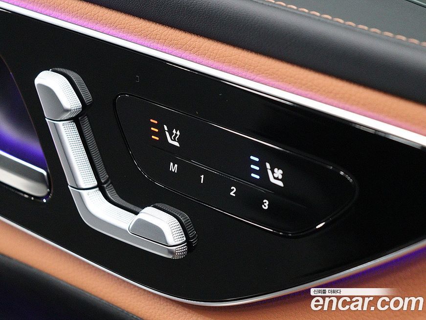 Mercedes-Benz GLC-Class 2025