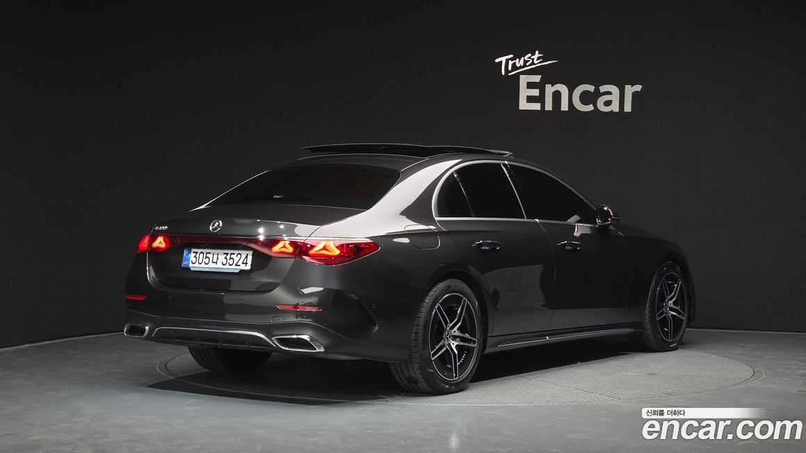 Mercedes-Benz E-Class 2026