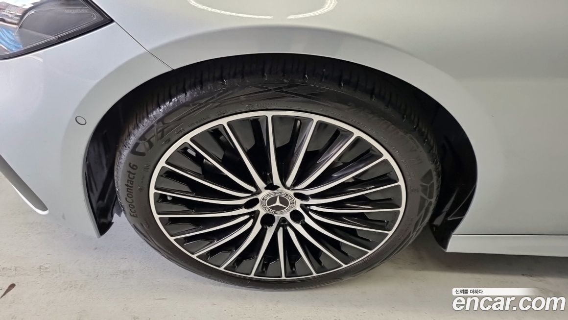 Mercedes-Benz CLE-Class 2025