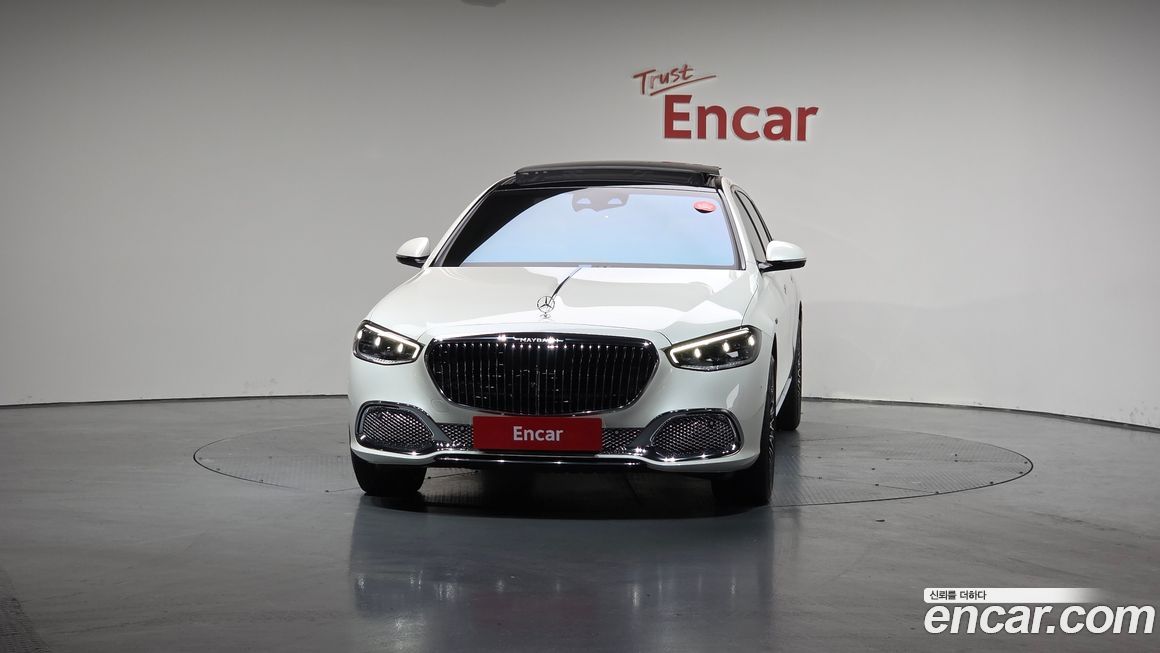 Mercedes-Benz S-Class 2023