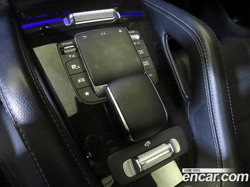 Mercedes-Benz GLE-Class 2021