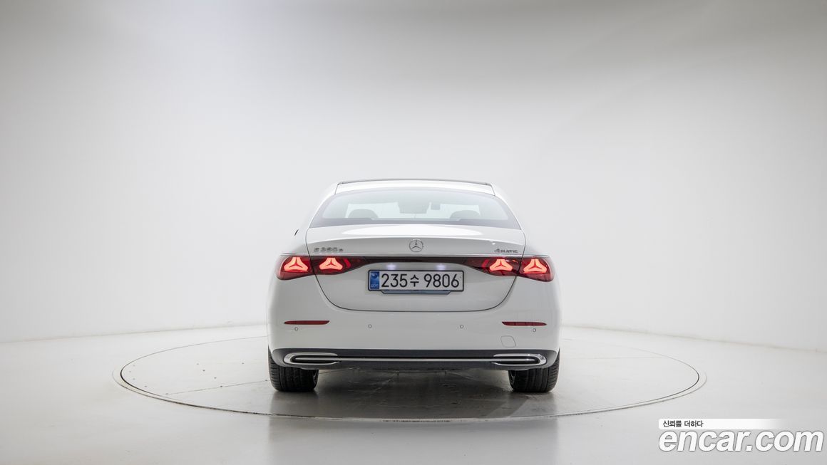 Mercedes-Benz E-Class 2025