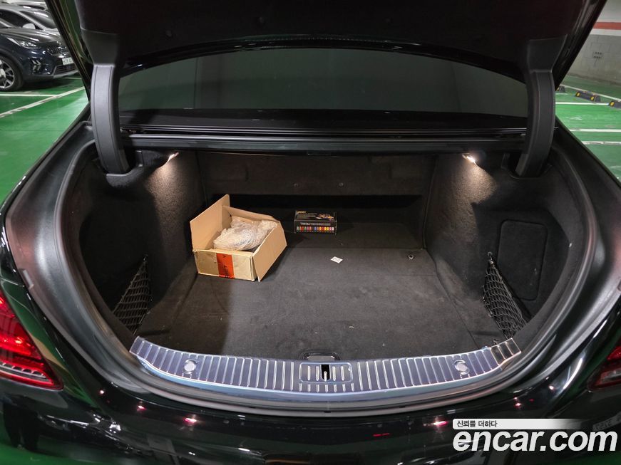 Mercedes-Benz S-Class 2019