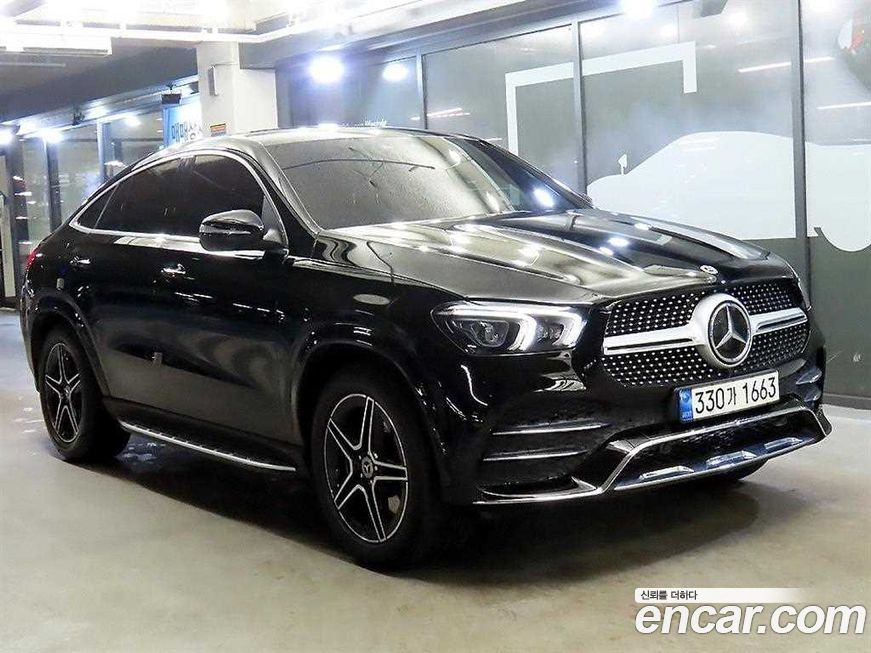 Mercedes-Benz GLE-Class 2021