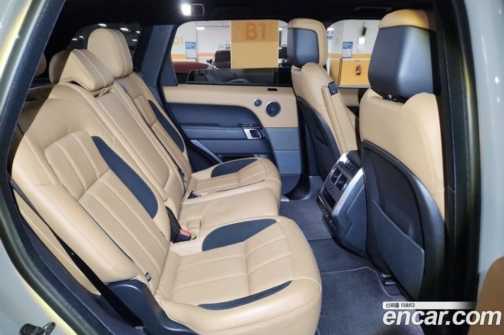 Land Rover Range Rover Sport 2021