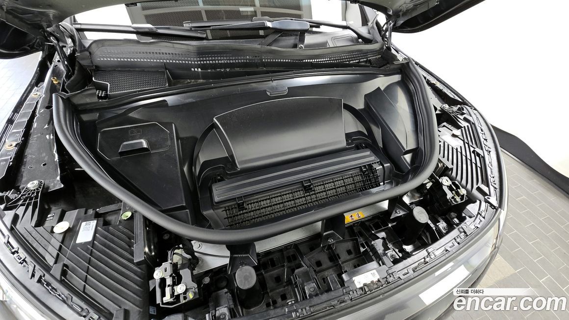 Mercedes-Benz EQE 2023