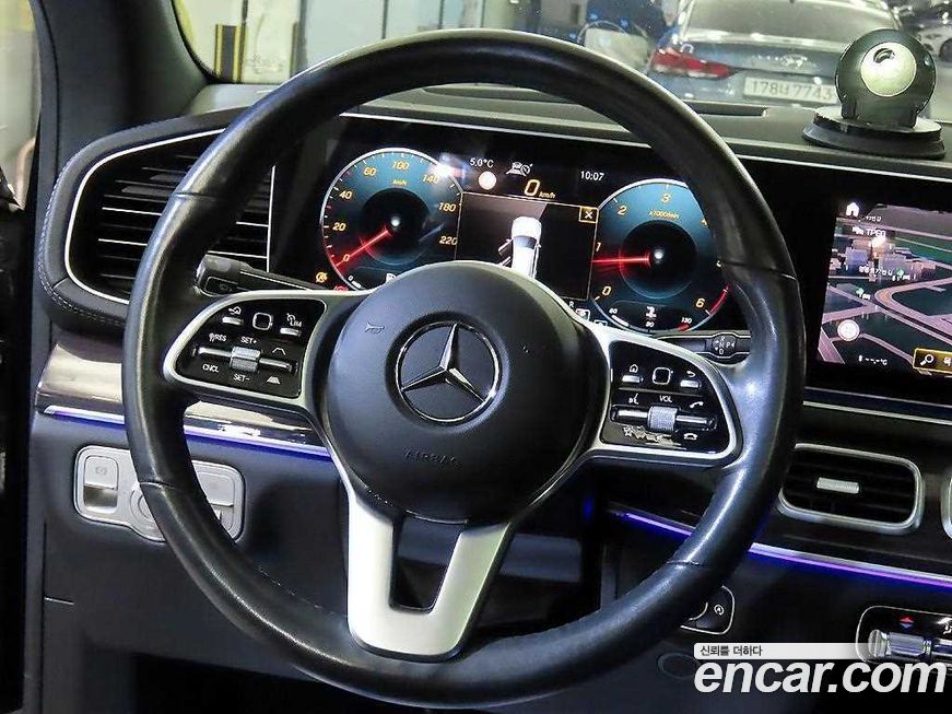 Mercedes-Benz GLE-Class 2021