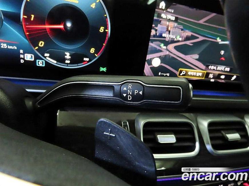 Mercedes-Benz GLE-Class 2021