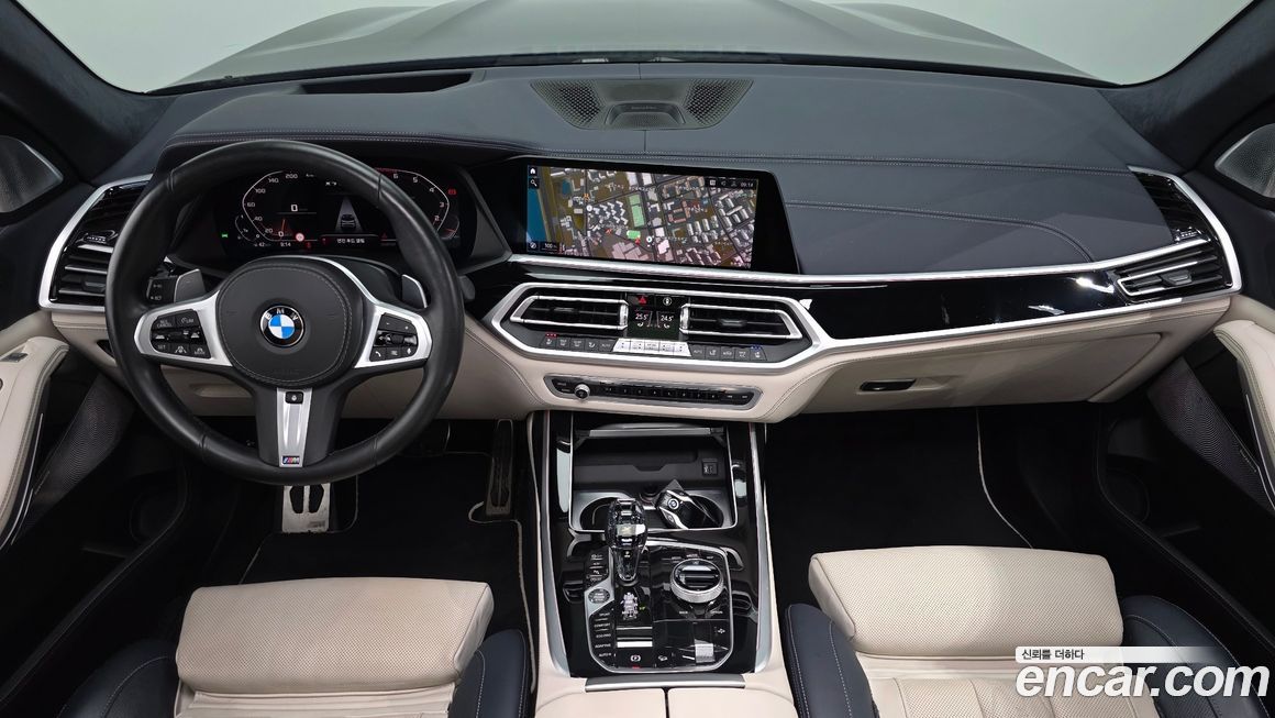 BMW X7 2021