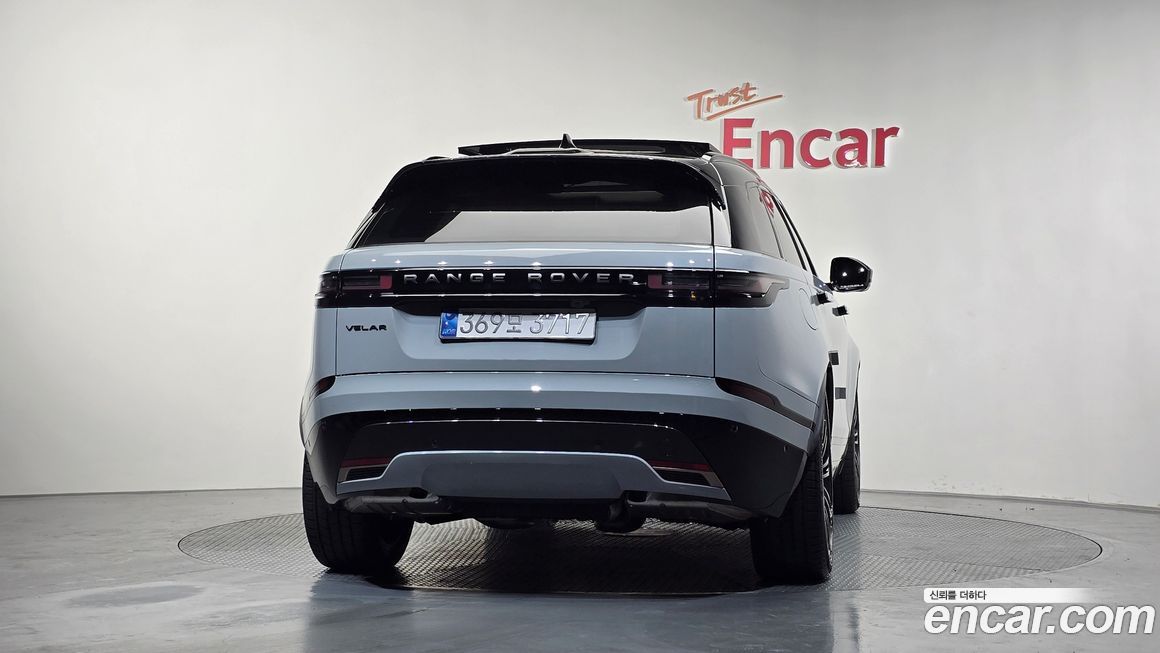 Land Rover Range Rover Velar 2025