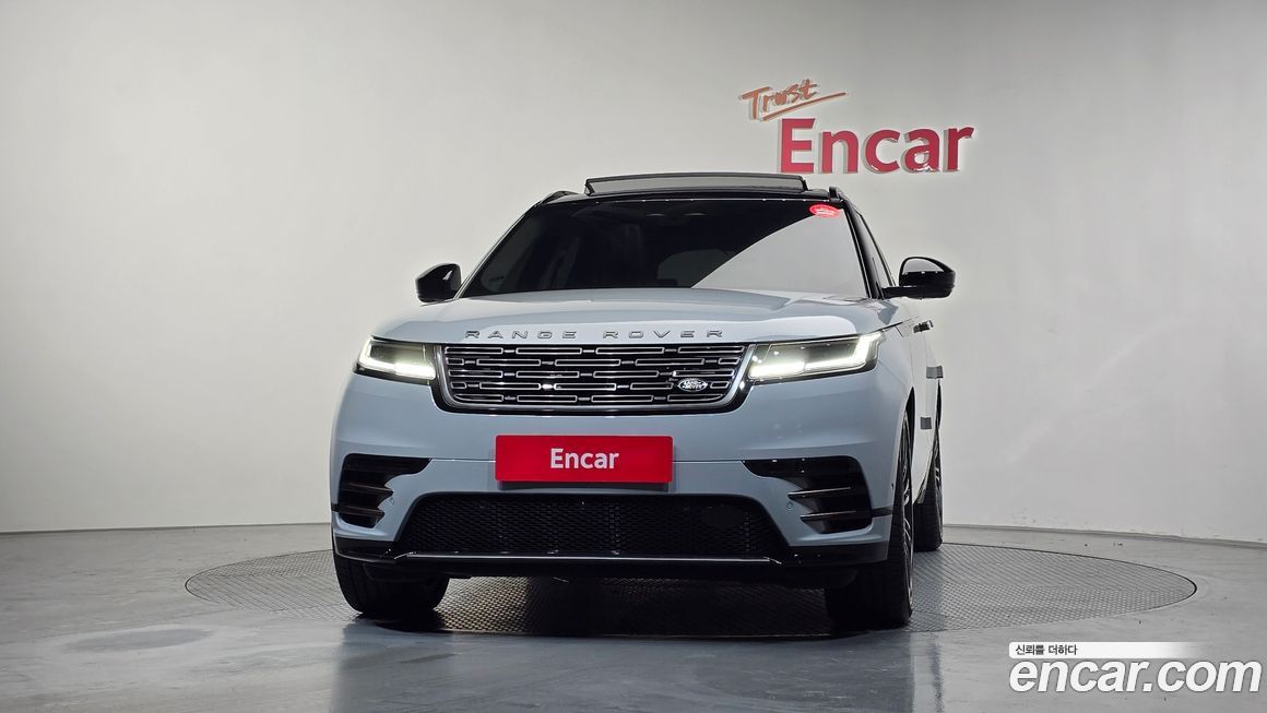 Land Rover Range Rover Velar 2025