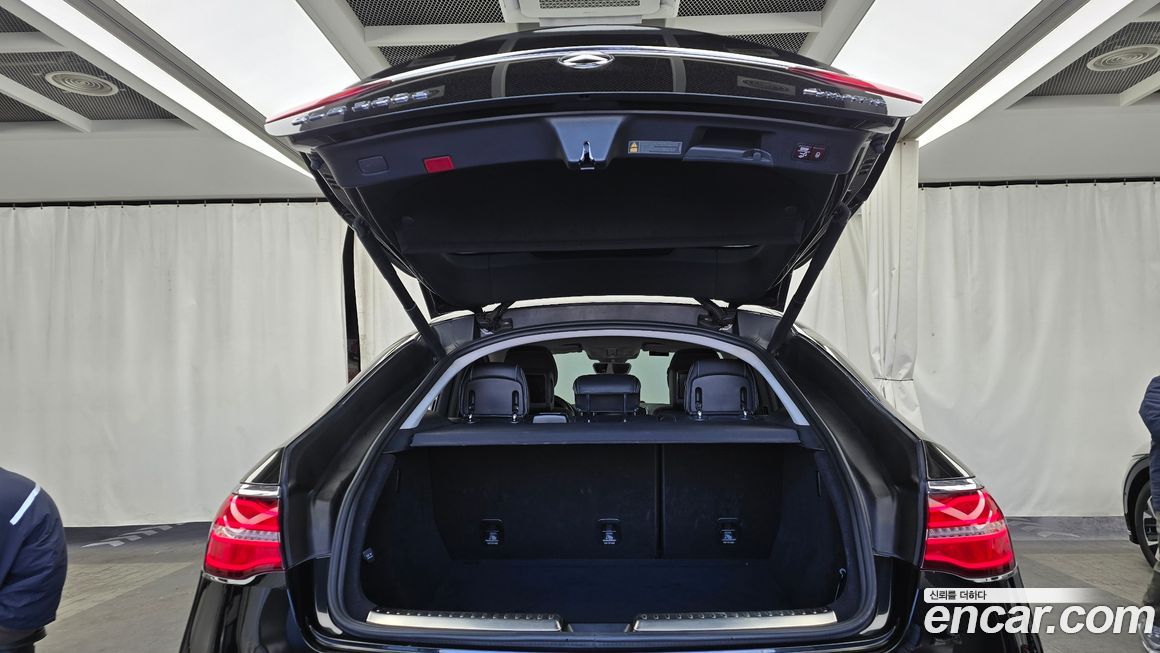 Mercedes-Benz GLE-Class 2017