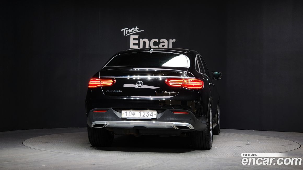 Mercedes-Benz GLE-Class 2017