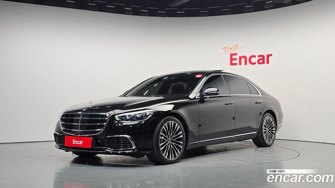 Mercedes-Benz S-Class 2021