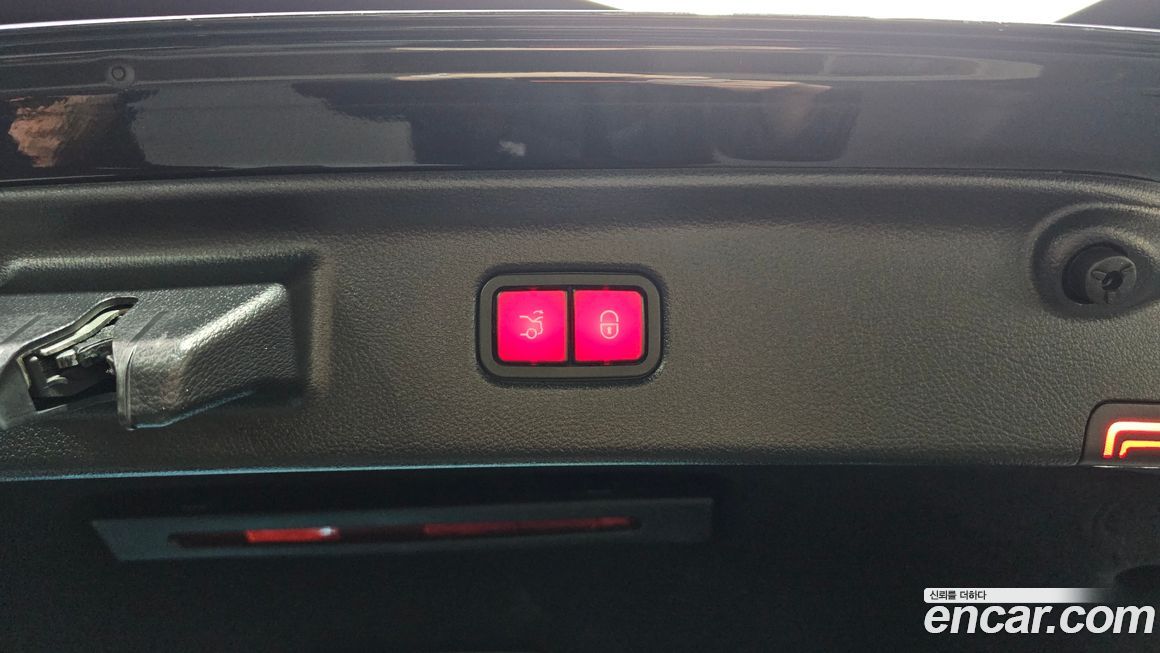 Mercedes-Benz S-Class 2021