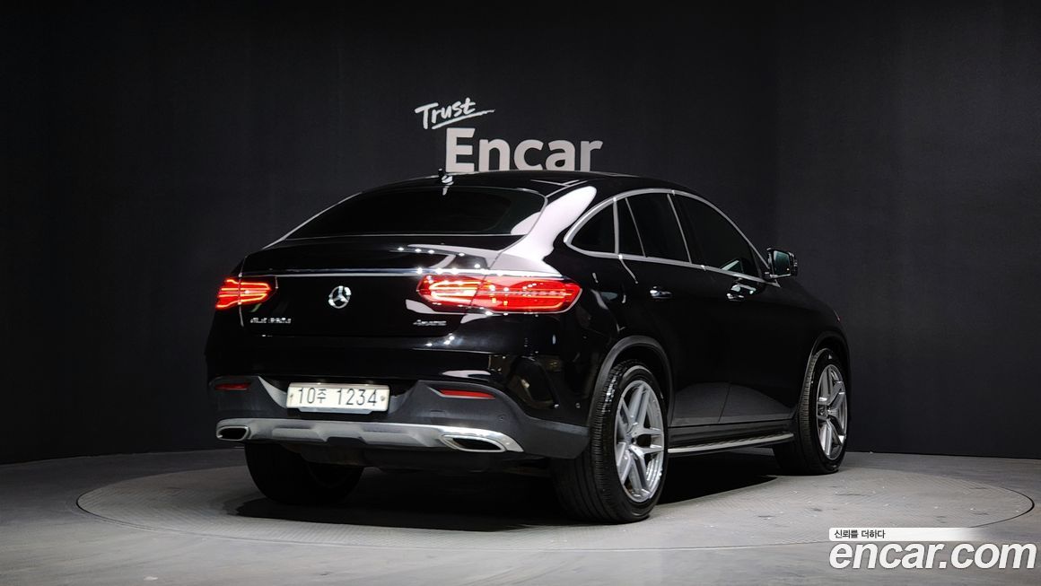 Mercedes-Benz GLE-Class 2017